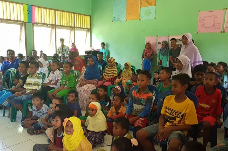 Festival pendidikan Banda, Pulau Ay