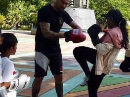 Kickboxing Class bersama Moluccan Fighters di Kota Ambon, Maluku.