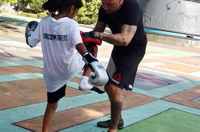 Kickboxing Class bersama Moluccan Fighters di Kota Ambon, Maluku.