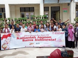 Relawan Olimpiade Sains Kuark Kota Ambon Tahun 2019.