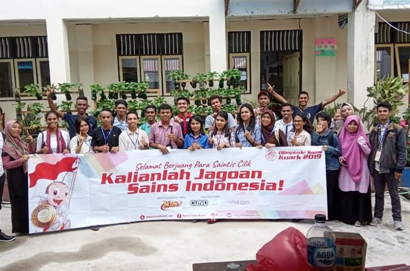 Relawan Olimpiade Sains Kuark Kota Ambon Tahun 2019.