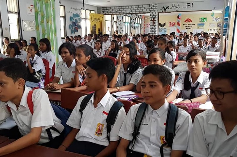 Heka Leka Goes To School di SMA Kristen YPKPM Ambon