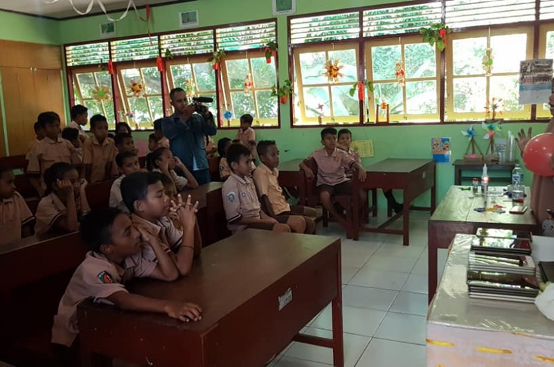 Heka Leka Goes To School di SD Negeri Seilale.