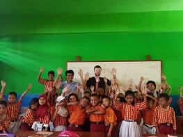 Heka Leka Goes To School di SD Negeri 62 Batu Merah