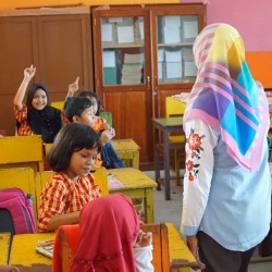 Heka Leka Goes To School di SD Negeri 62 Batu Merah